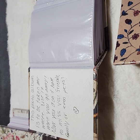 PHOTOS ALBUMS ASSORTMENT π*SEE PHOTOS FOR CONDITION* π πΈ - Picture 5 of 10